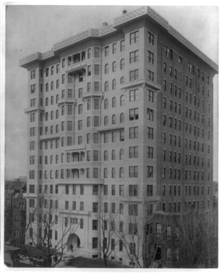 hotelcairo.jpg